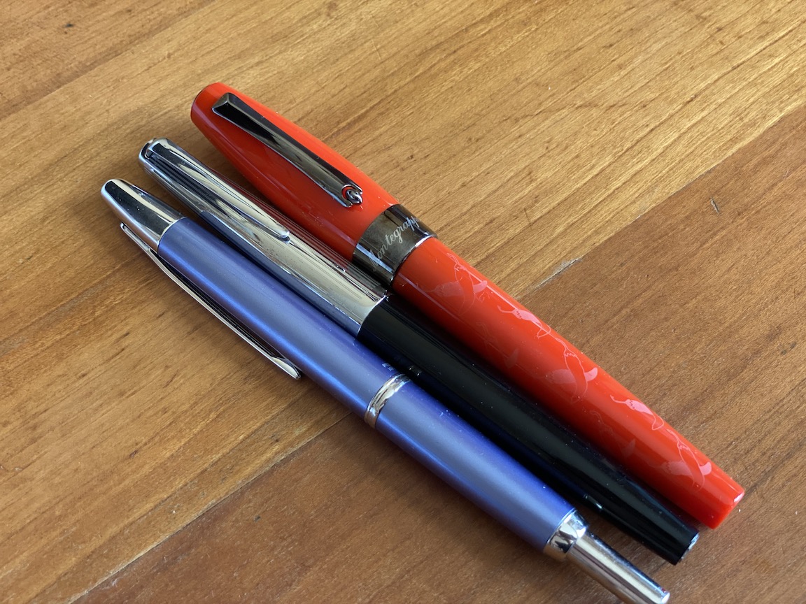 Size comparison: Left to right Pilot Decimo, Aurora 2 Cart, Montegrappa Chile Pepper Alt text